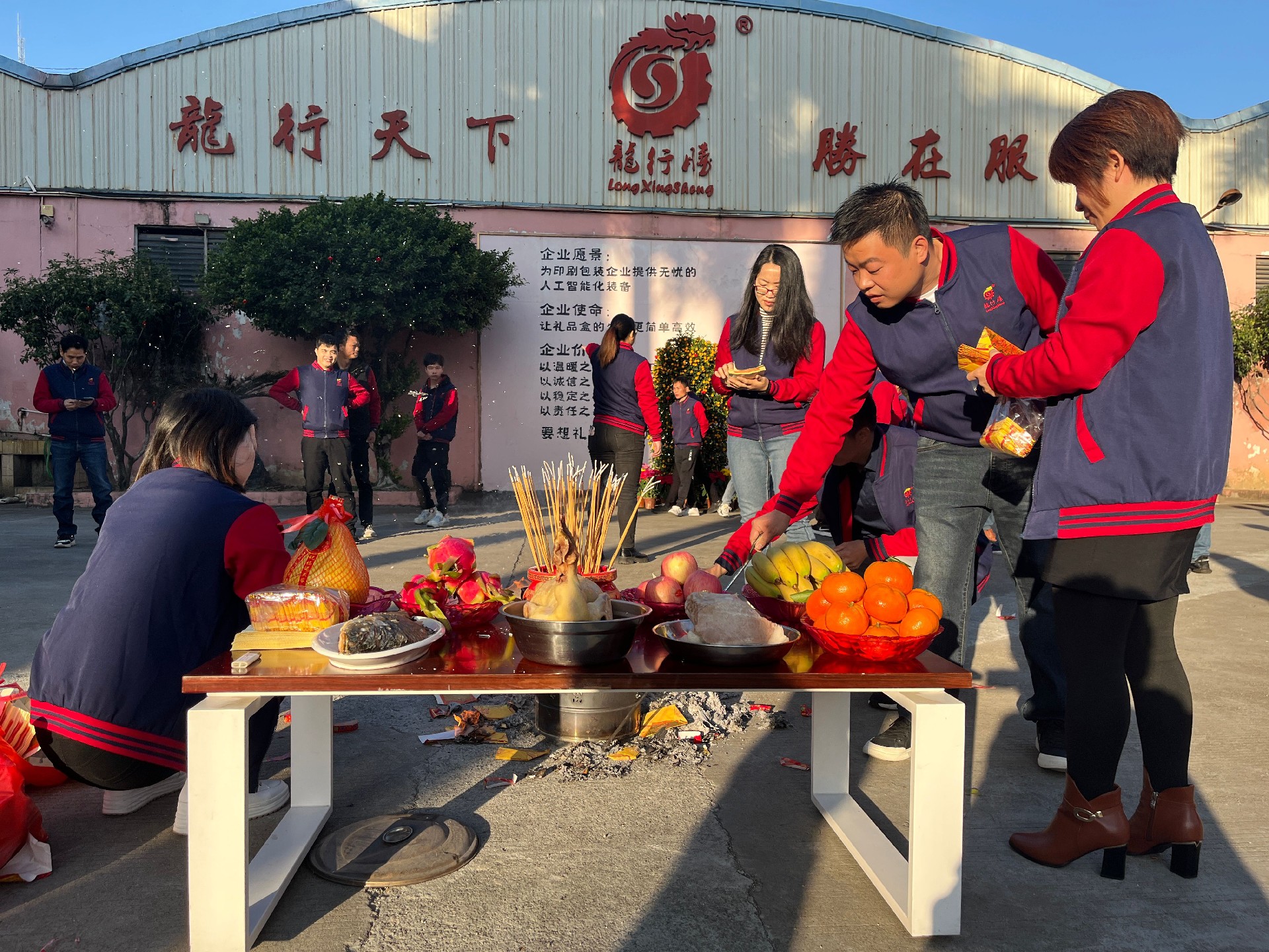 1677574101118992.jpg 4982E6A2DEBB86CD9AF0FFD0B085C0DB.jpg